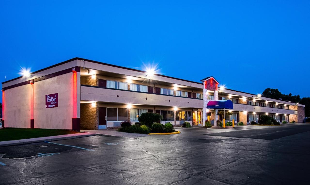 Motel Red Roof And